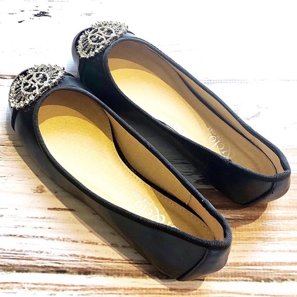 Fibi & Clo Black Patent Leather Audrey Flats 6 - Picture 6 of 8